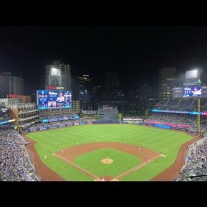 Meet your Posher, Lizbeth